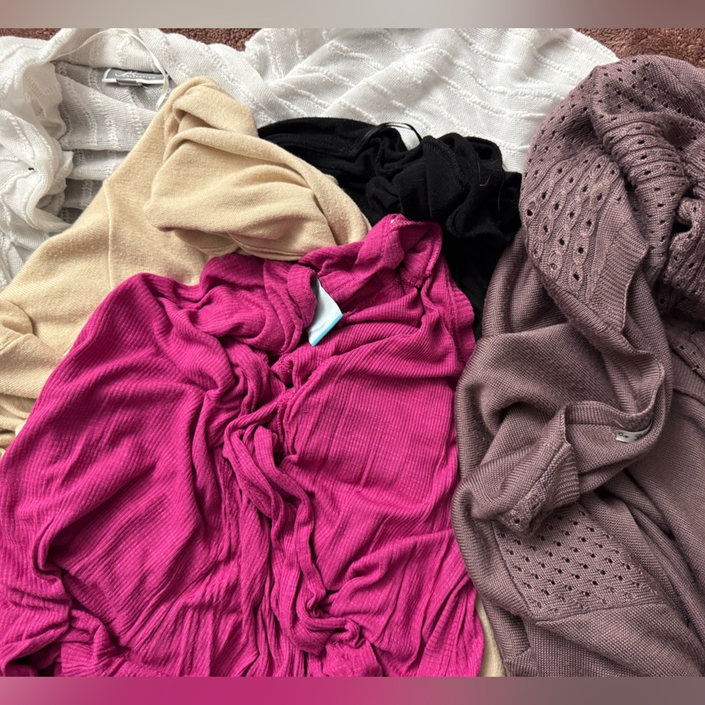 Assorted L (one XL) Cardigan